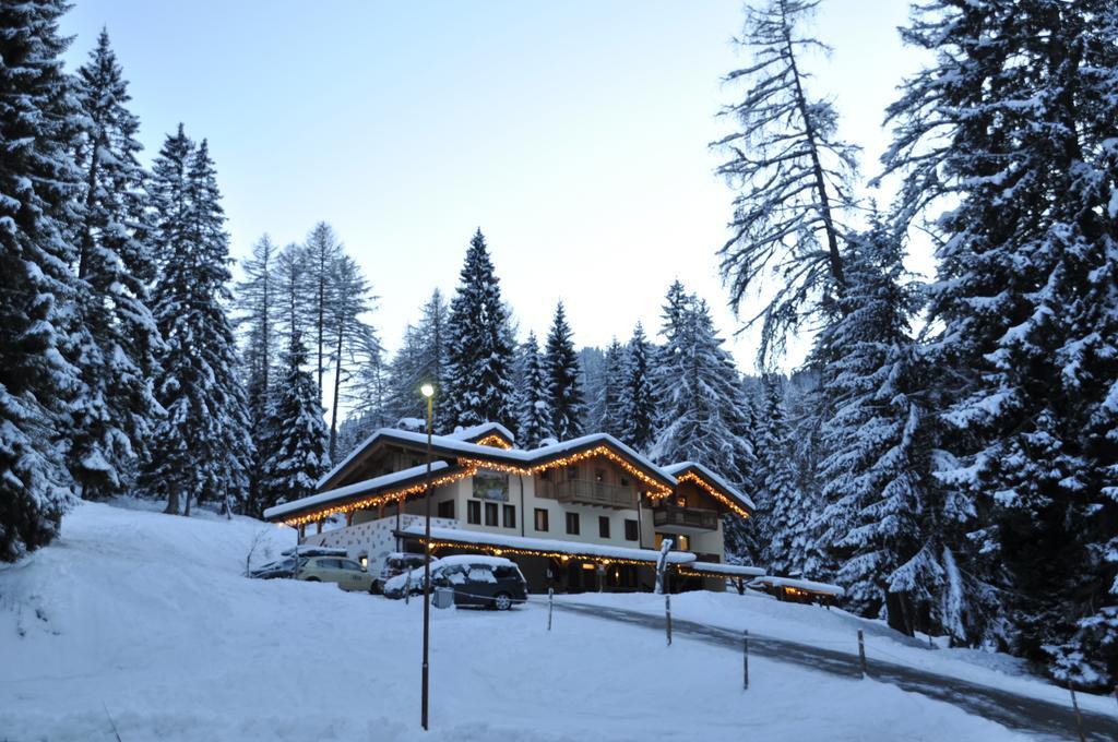 Casa Del Roccolo Lejlighed Folgarida Eksteriør billede