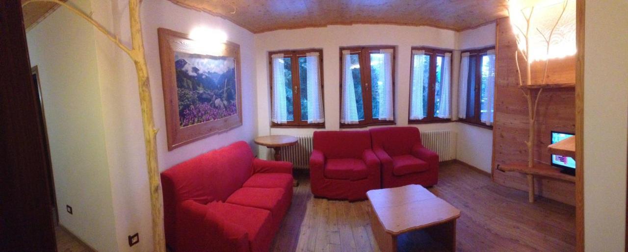 Casa Del Roccolo Lejlighed Folgarida Eksteriør billede