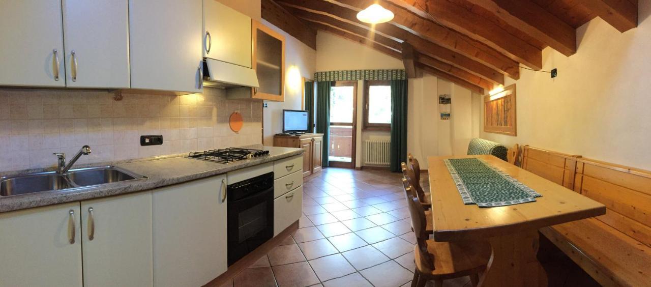 Casa Del Roccolo Lejlighed Folgarida Eksteriør billede